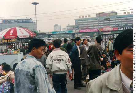 1_crowd_guangzhou