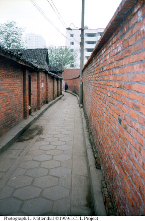 alley_chengdu